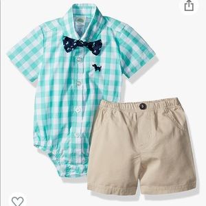 Little Me baby boy short and bow tie set - never worn